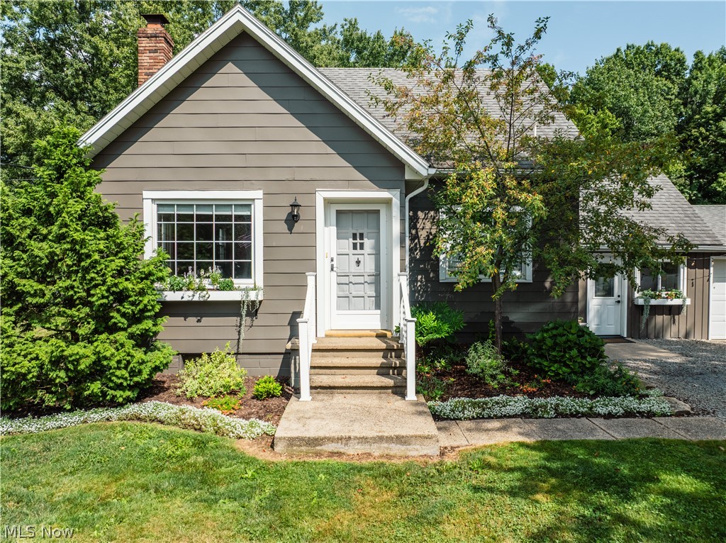 347 Bahlor St SW Sugarcreek OH 44681