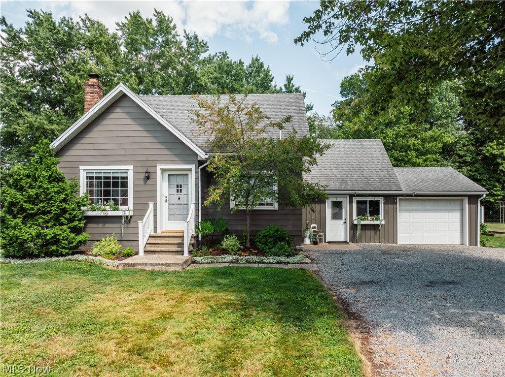 347 Bahlor St SW Sugarcreek OH 44681