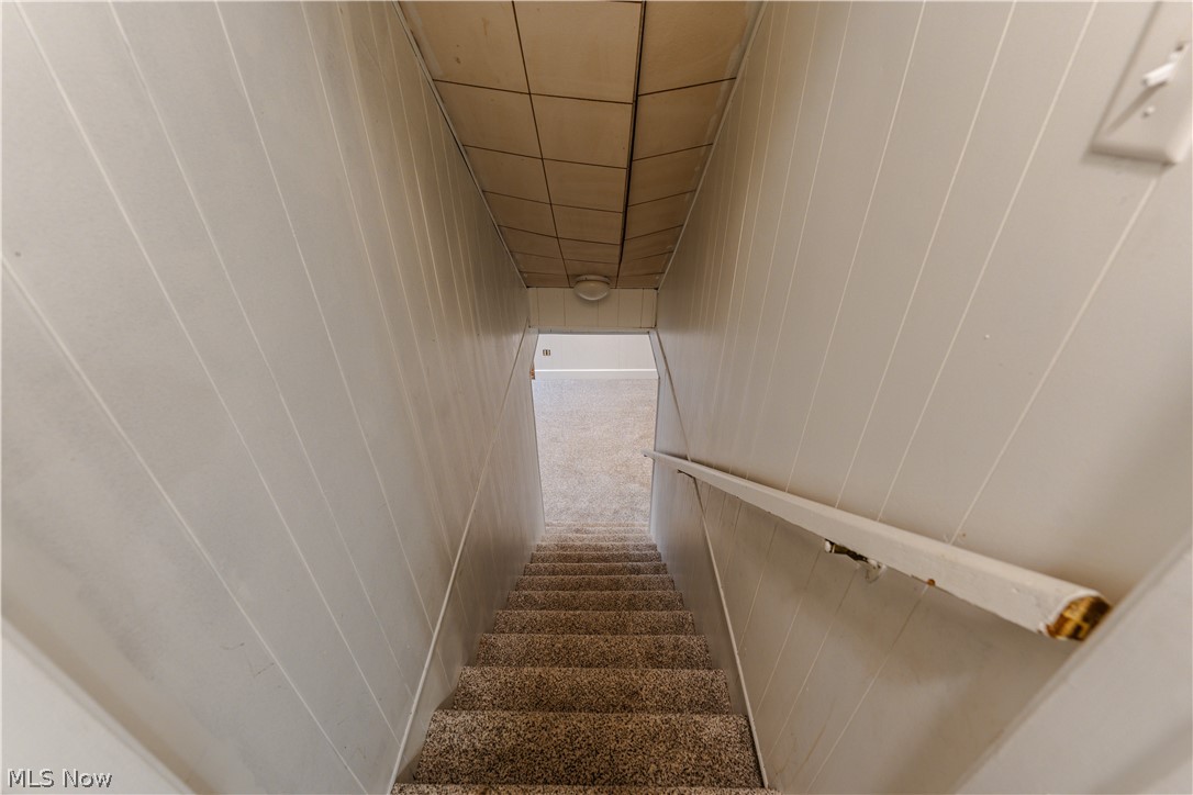 347 Bahlor St SW Sugarcreek OH 44681