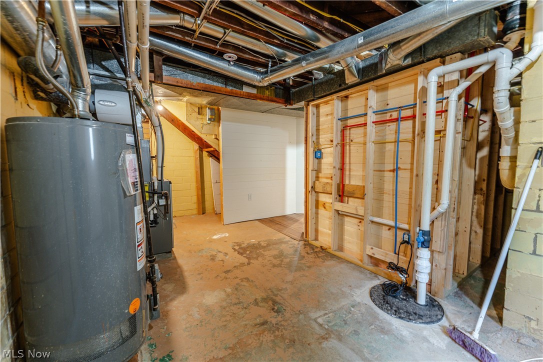 347 Bahlor St SW Sugarcreek OH 44681