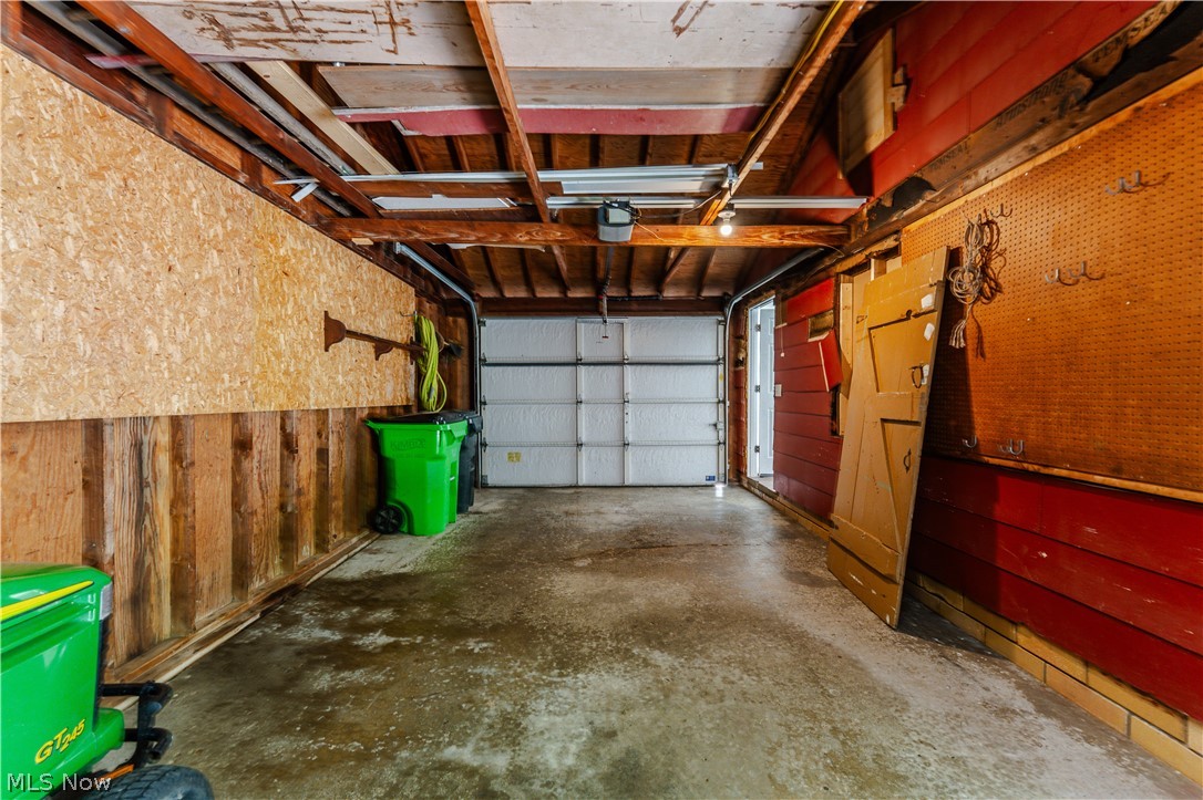 347 Bahlor St SW Sugarcreek OH 44681