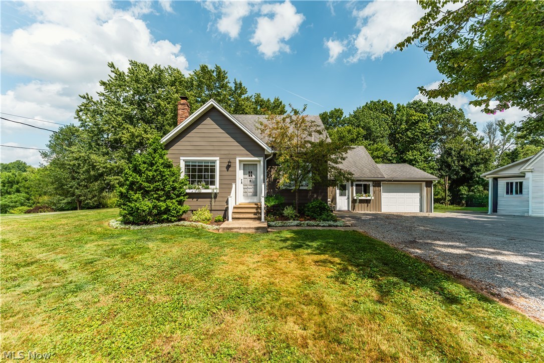 347 Bahlor St SW Sugarcreek OH 44681