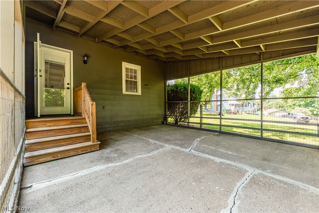 347 Bahlor St SW Sugarcreek OH 44681