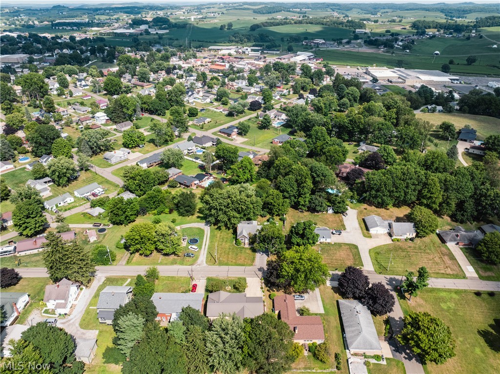 347 Bahlor St SW Sugarcreek OH 44681