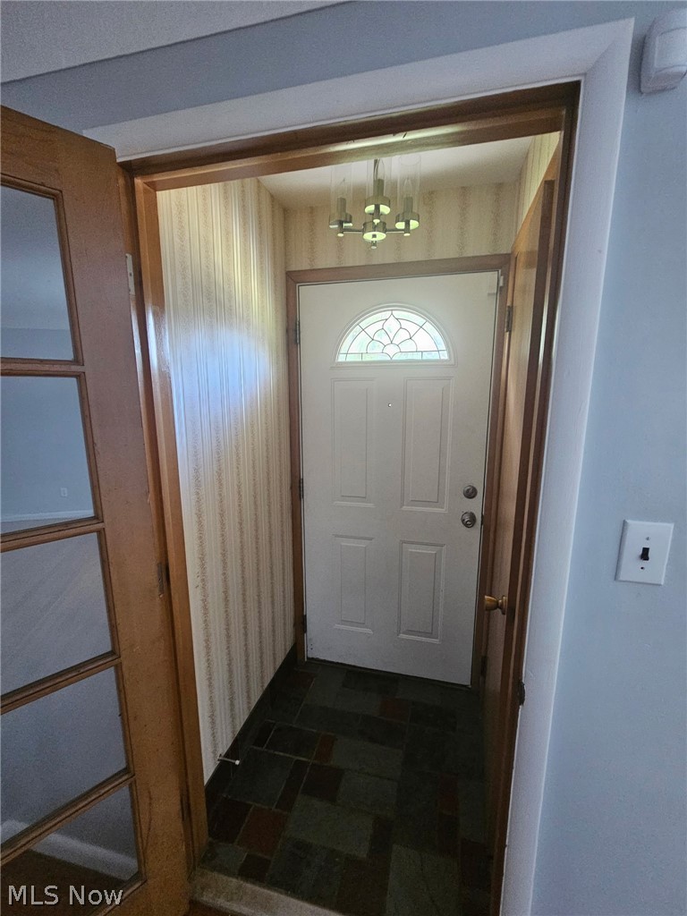 4237 Stonehaven Road South Euclid OH 44121