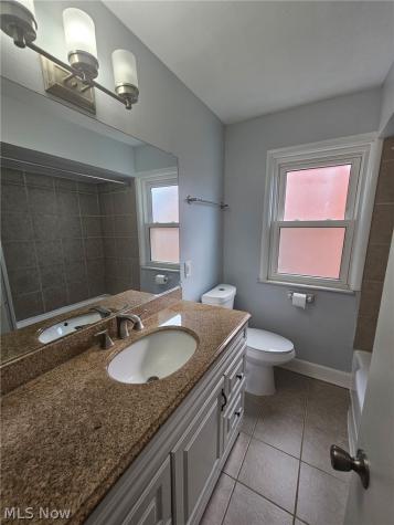 4237 Stonehaven Road South Euclid OH 44121