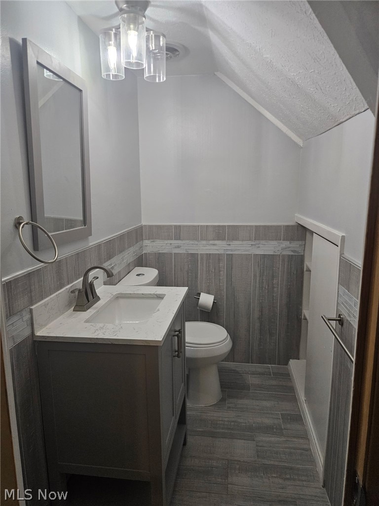 4237 Stonehaven Road South Euclid OH 44121