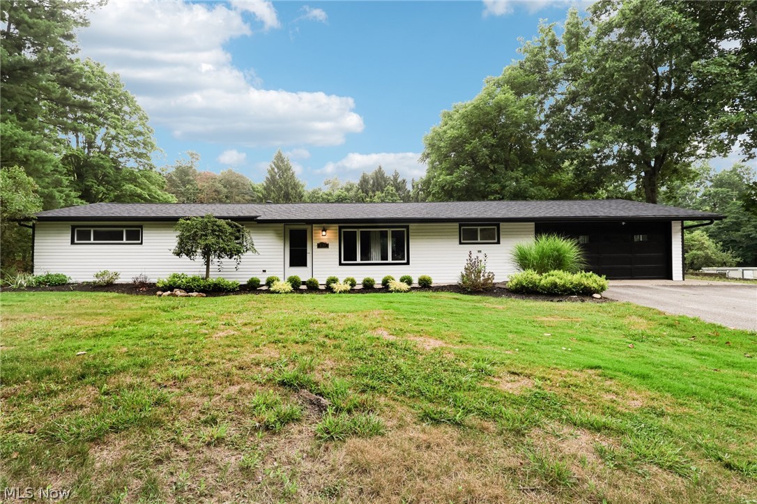Chagrin Falls OH, 8559 Beacon Hill Drive