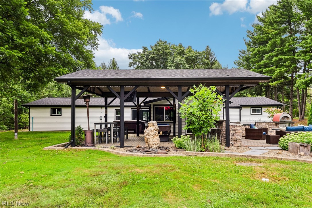 8559 Beacon Hill Drive Chagrin Falls OH 44023
