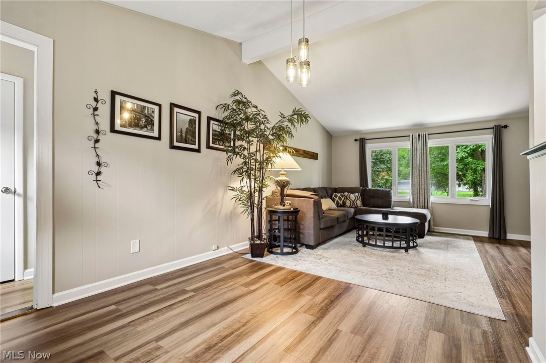 8559 Beacon Hill Drive Chagrin Falls OH 44023