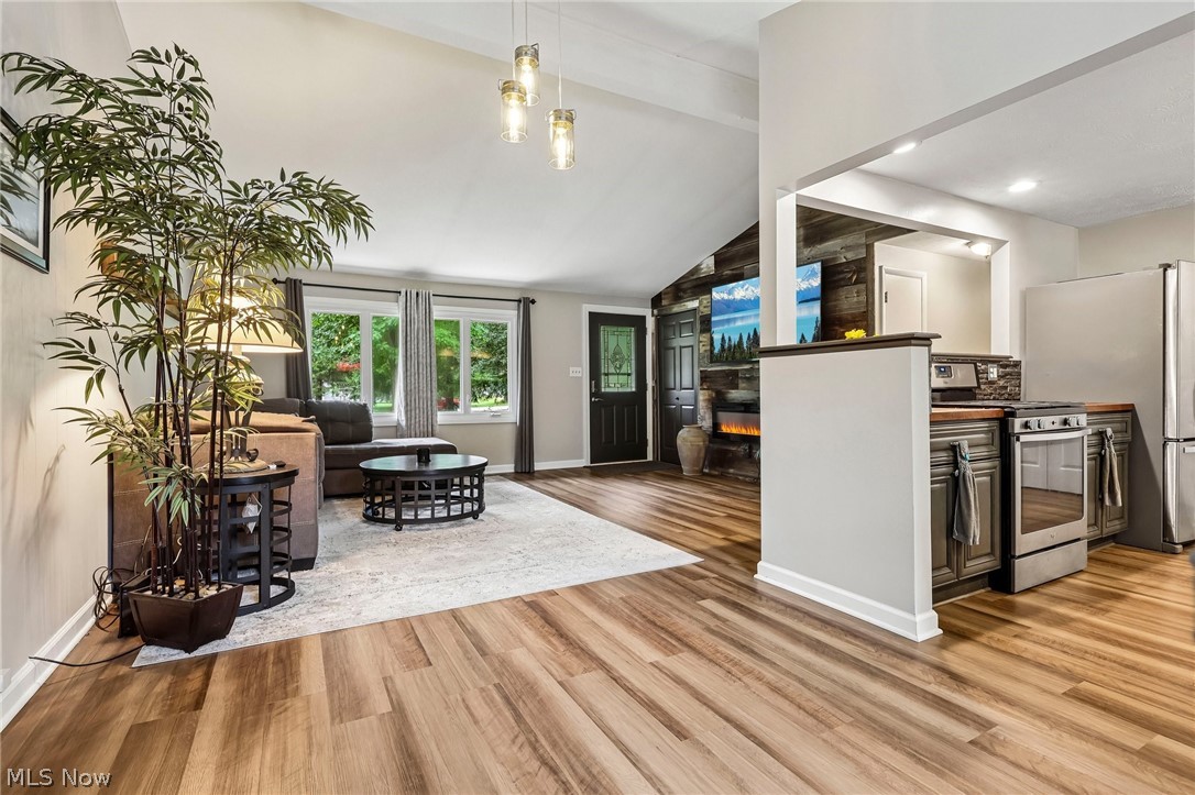 8559 Beacon Hill Drive Chagrin Falls OH 44023