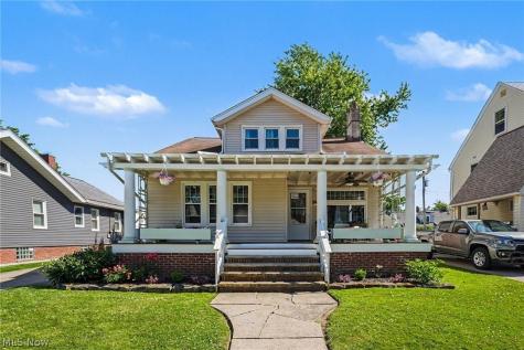 16901 Melgrave Avenue Cleveland OH 44135