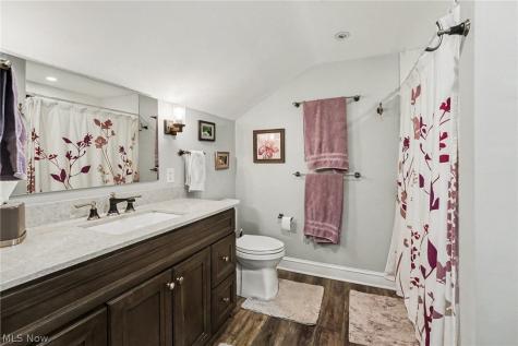 16901 Melgrave Avenue Cleveland OH 44135