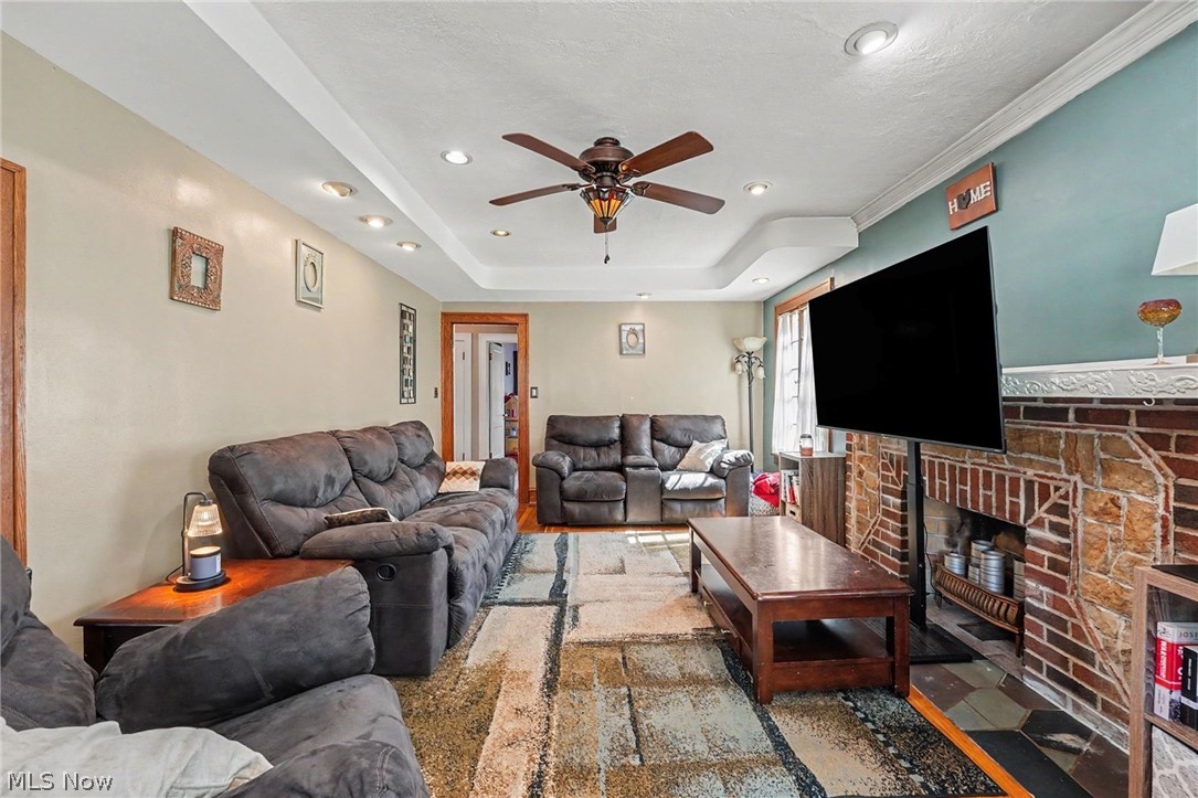 16901 Melgrave Avenue Cleveland OH 44135