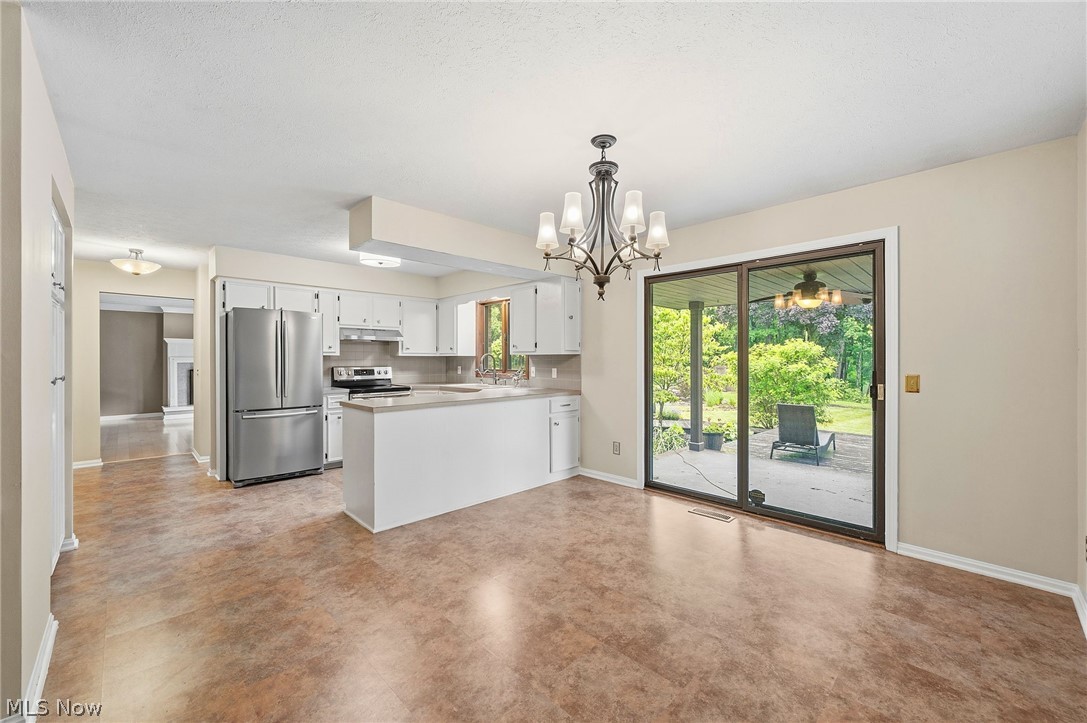 2411 Sucrose Drive Green OH 44312