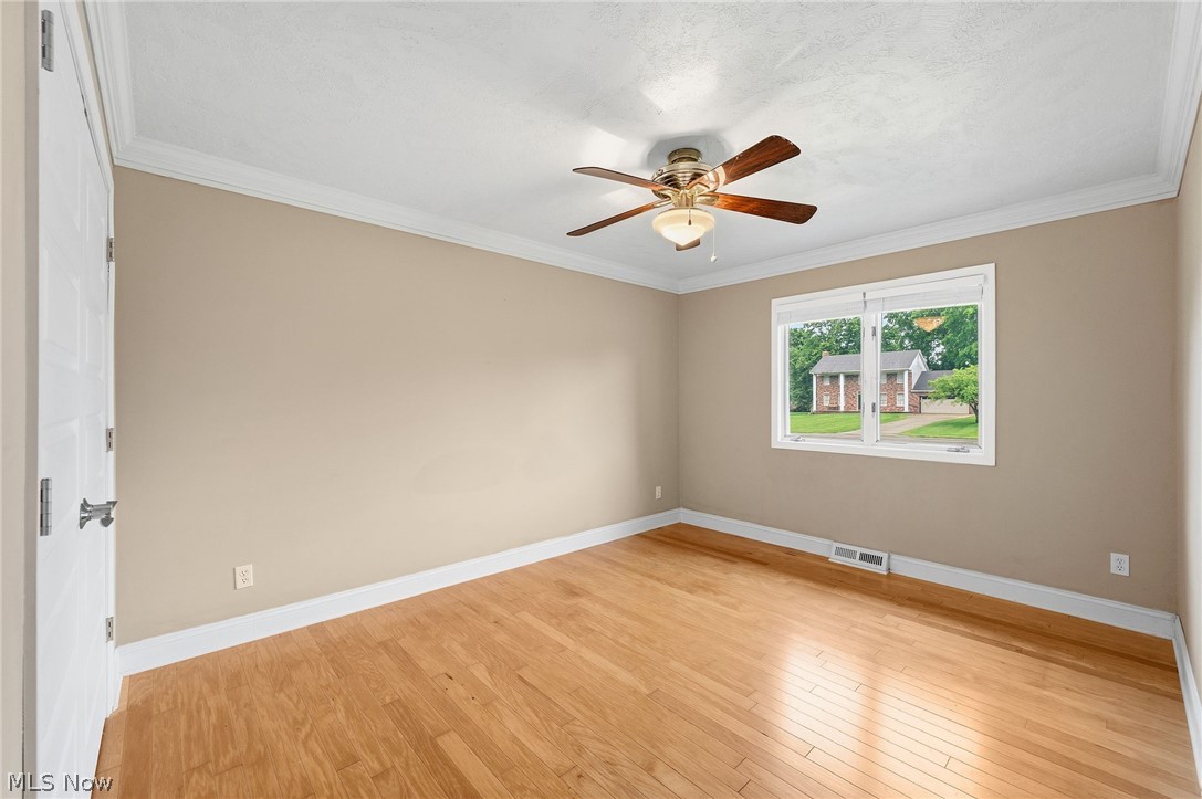 2411 Sucrose Drive Green OH 44312