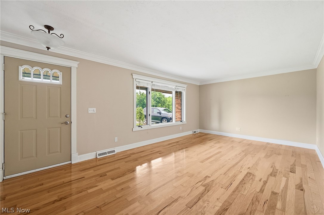 2411 Sucrose Drive Green OH 44312