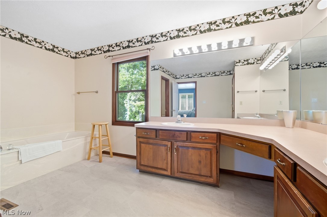 7539 Old Quarry Lane Brecksville OH 44141