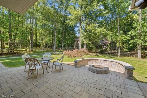 7539 Old Quarry Lane Brecksville OH 44141
