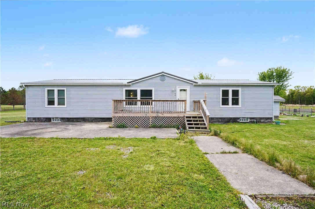 788 State Route 88 NE Bristolville OH 44402