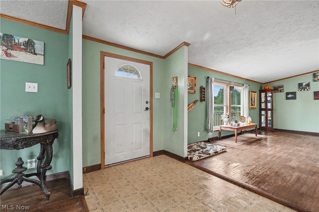 788 State Route 88 NE Bristolville OH 44402