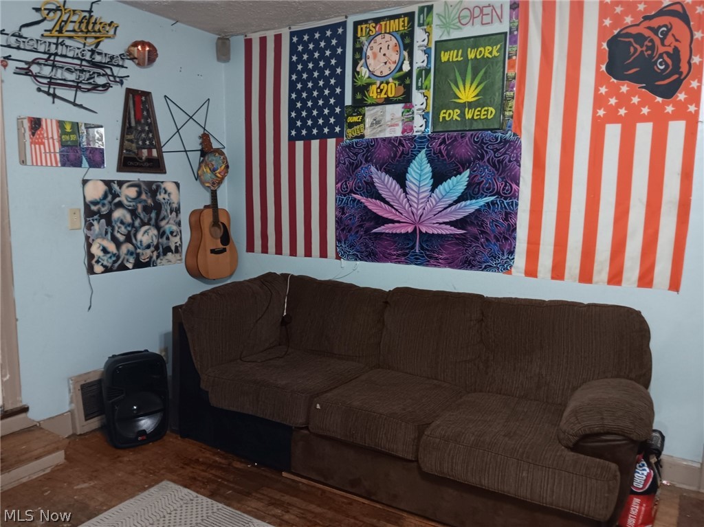 1253 Belle Street SE Warren OH 44484