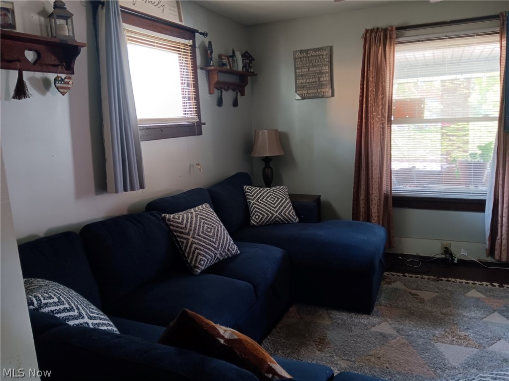 1253 Belle Street SE Warren OH 44484