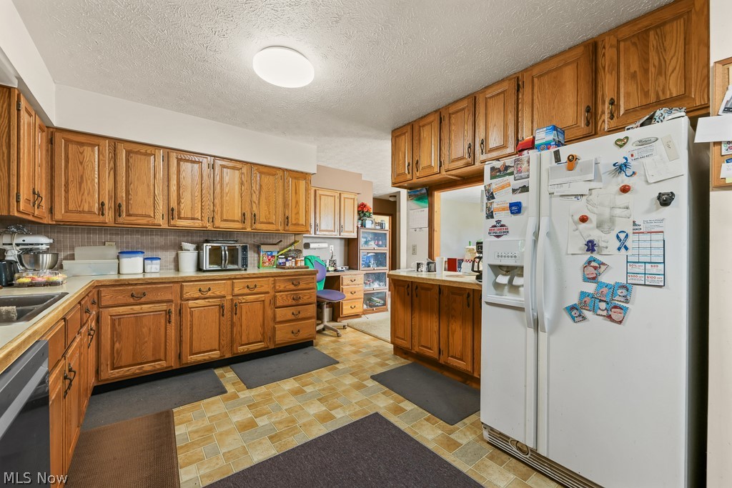 1357 Aberagg Road Atwater OH 44201