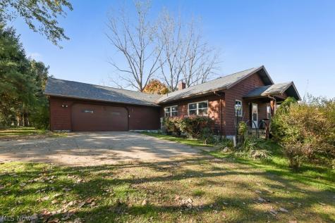 1357 Aberagg Road Atwater OH 44201