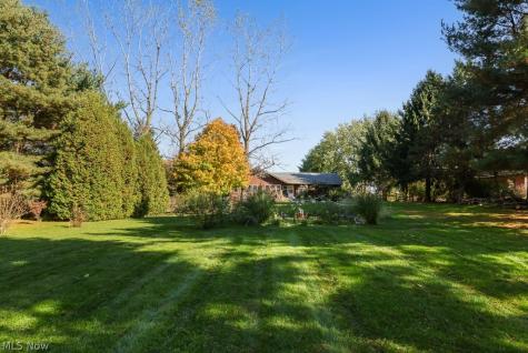 1357 Aberagg Road Atwater OH 44201