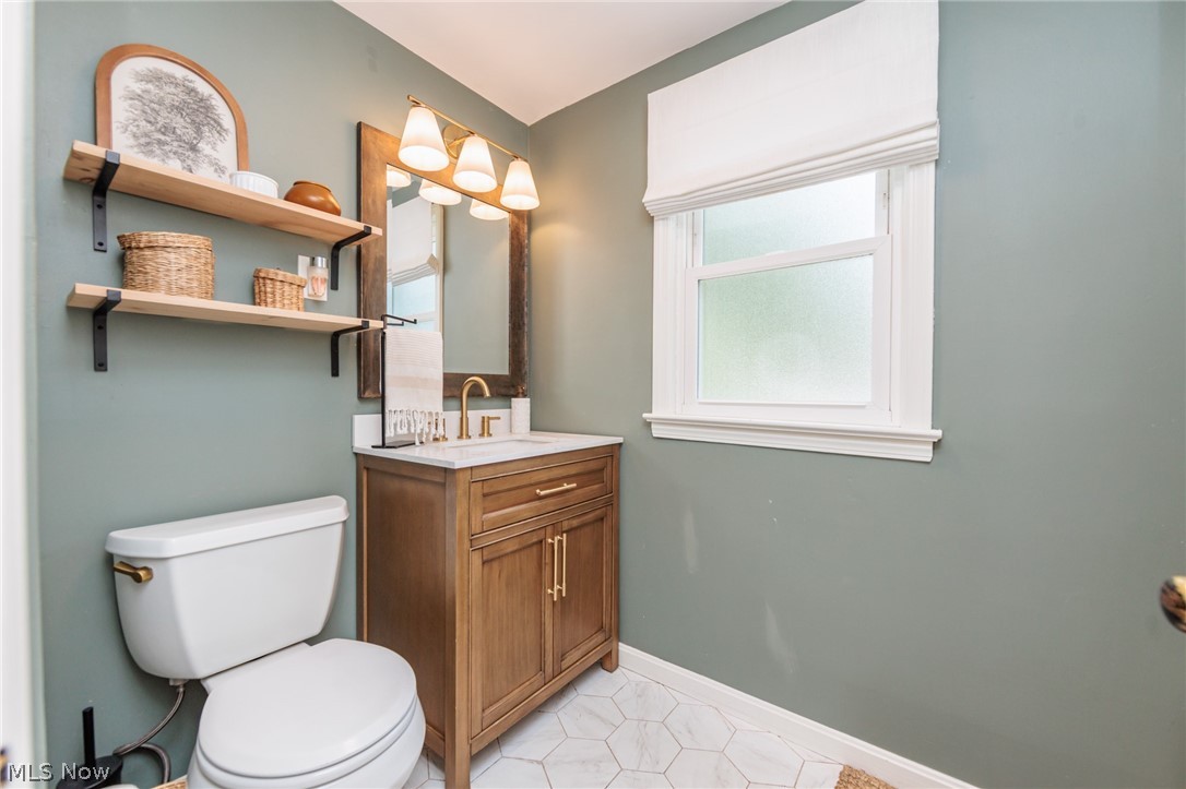 504 Columbia Road Bay Village OH 44140