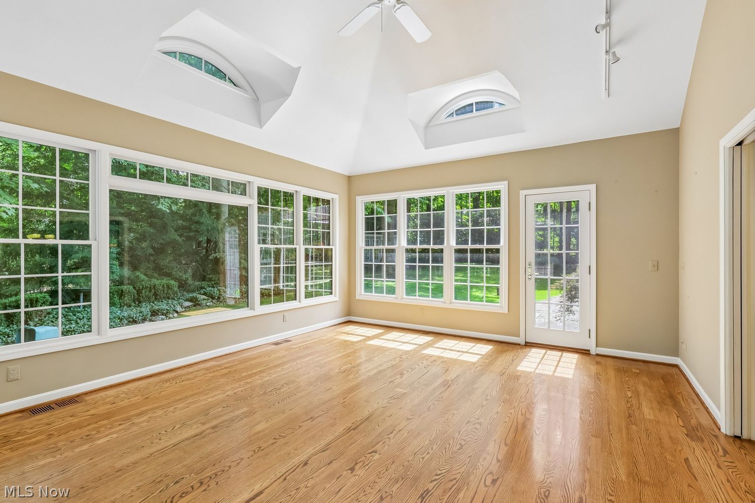 11499 Twin Mills Lane Chardon OH 44024