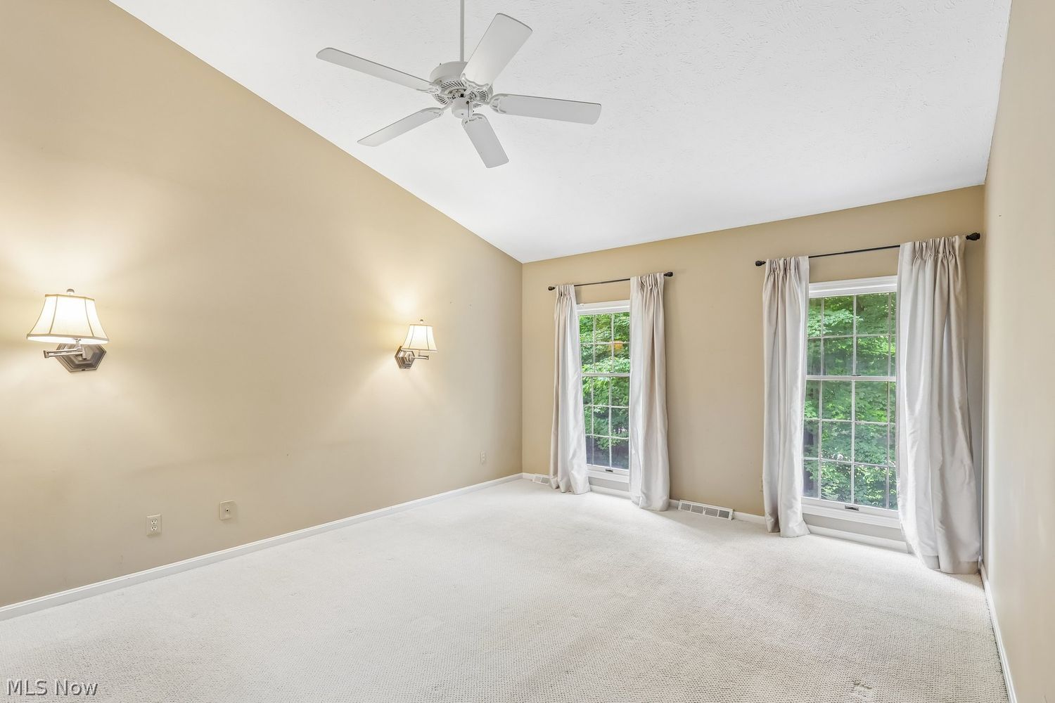 11499 Twin Mills Lane Chardon OH 44024