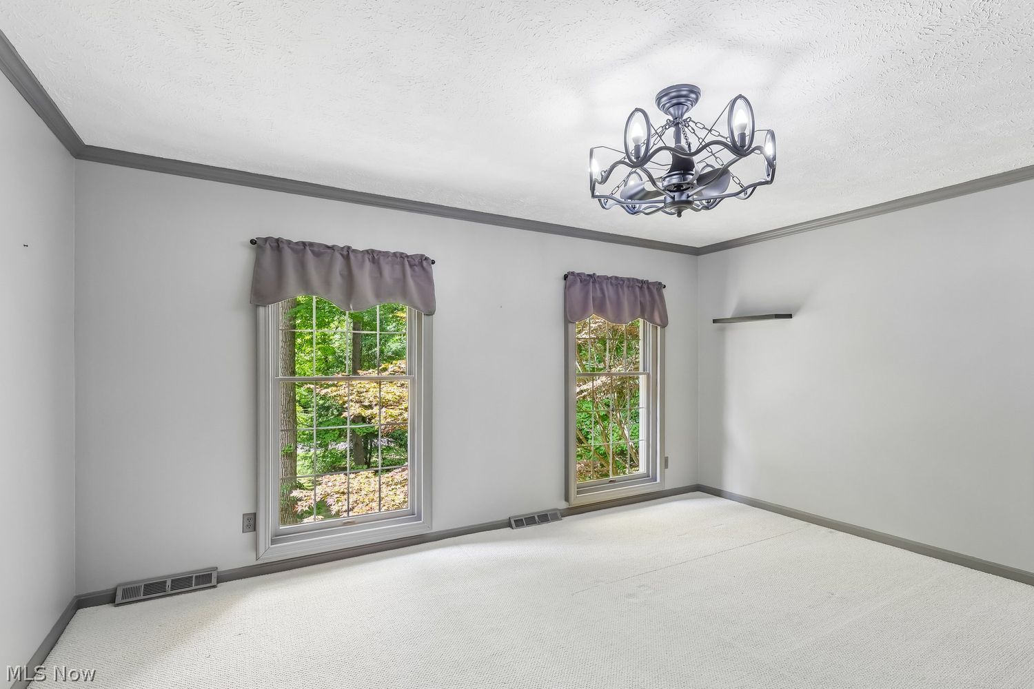 11499 Twin Mills Lane Chardon OH 44024