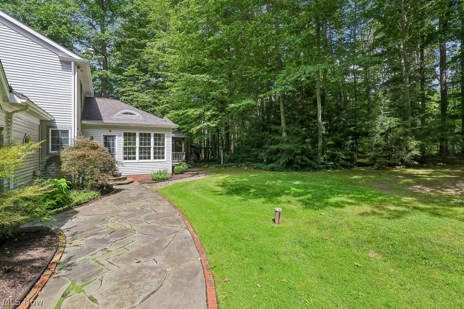 11499 Twin Mills Lane Chardon OH 44024