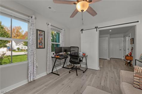203 Hidden Cove Amherst OH 44001