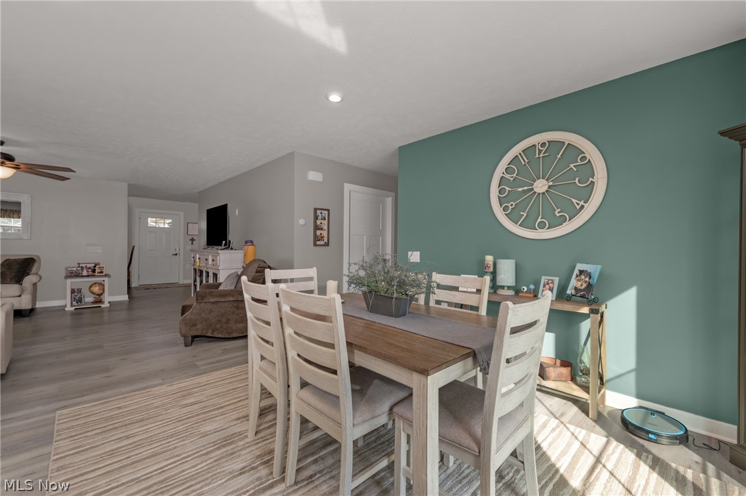 203 Hidden Cove Amherst OH 44001