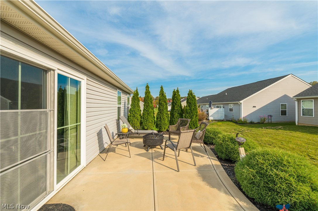 203 Hidden Cove Amherst OH 44001