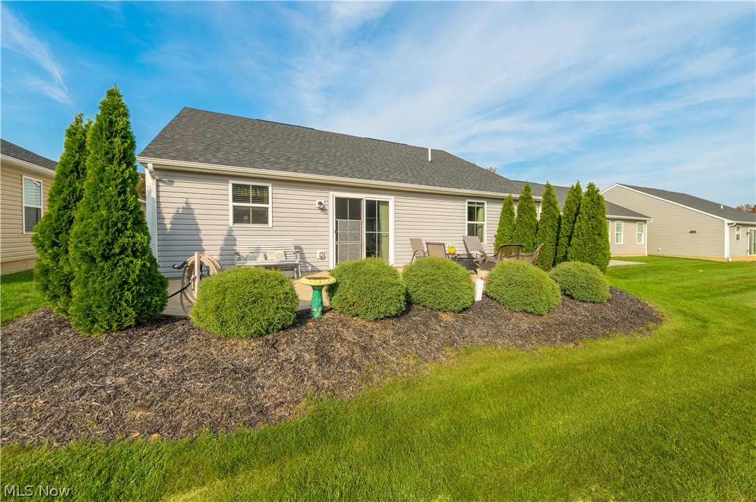 203 Hidden Cove Amherst OH 44001