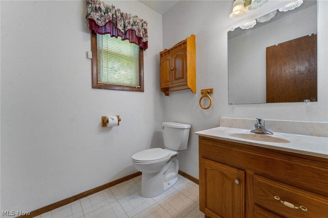 13597 Woodworth Road New Springfield OH 44443