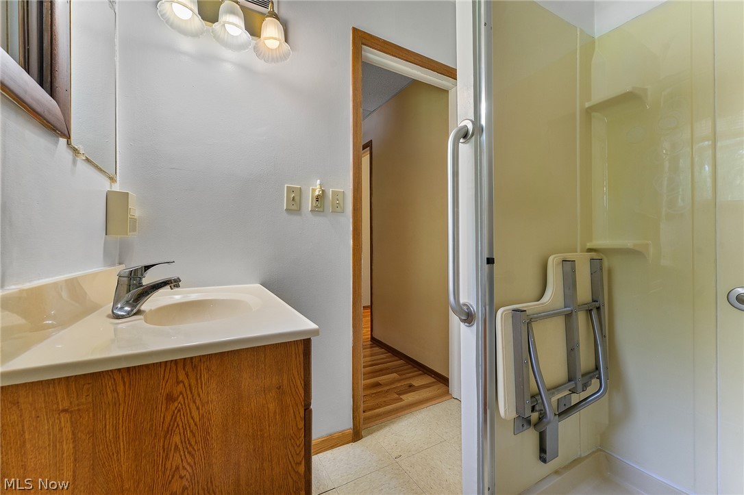 13597 Woodworth Road New Springfield OH 44443
