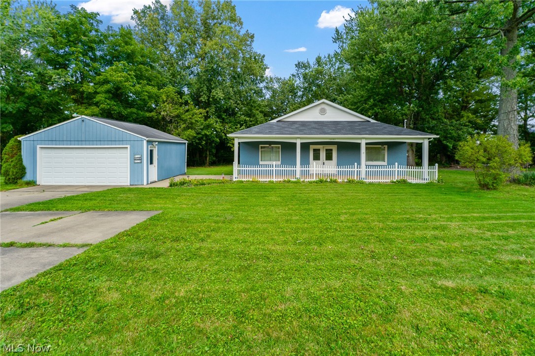 13597 Woodworth Road New Springfield OH 44443