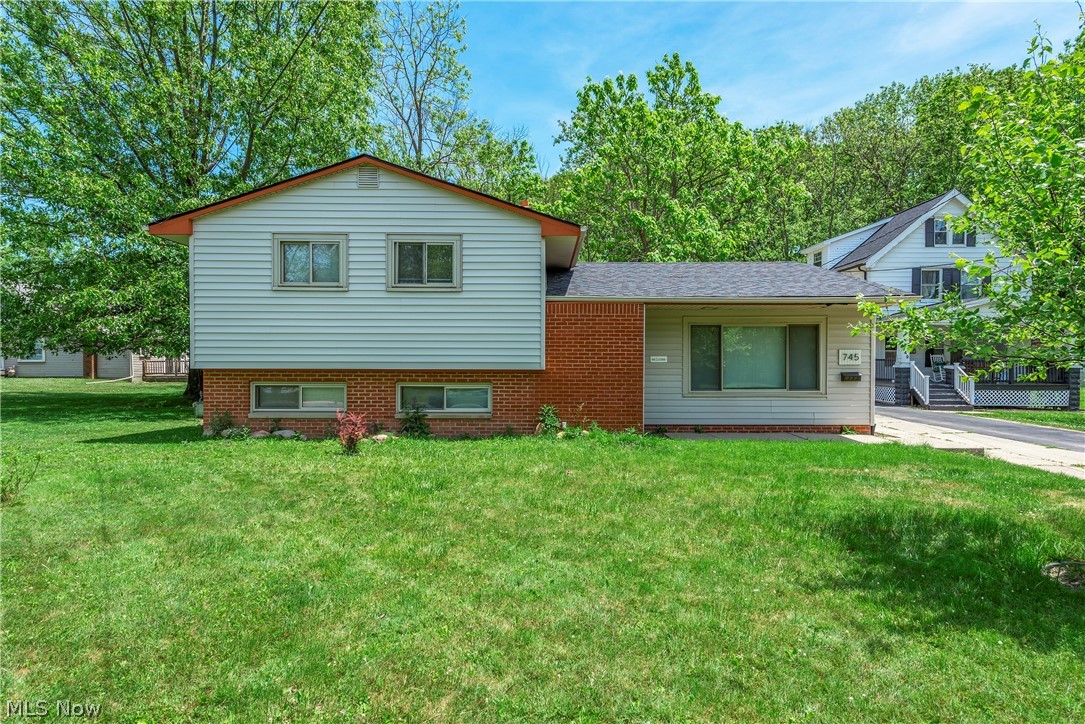 745 Wellmon Street Bedford OH 44146