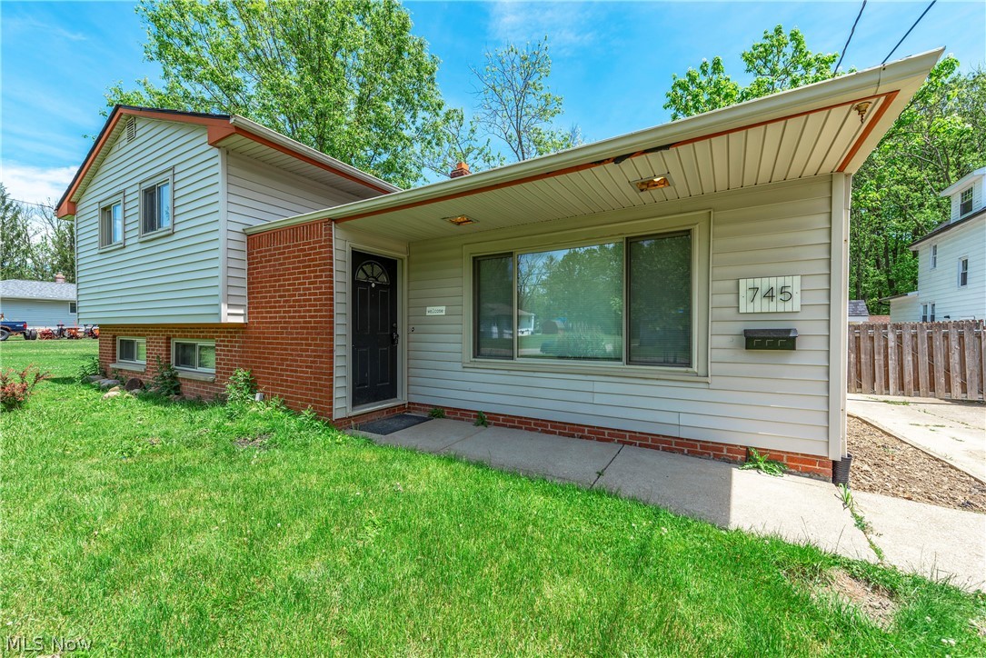 745 Wellmon Street Bedford OH 44146