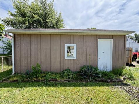 1232 Hawthorne Avenue SW Canton OH 44710
