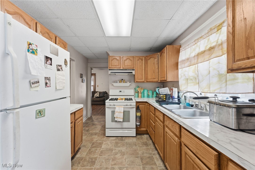 2240 12th Street SW Akron OH 44314