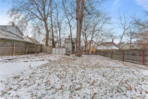 2240 12th Street SW Akron OH 44314