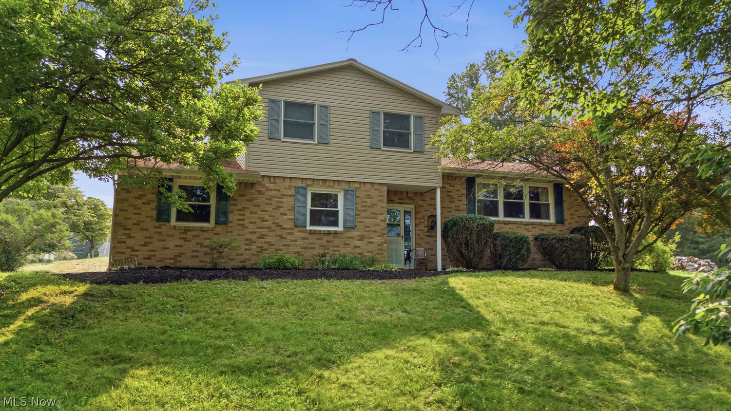 Magnolia OH, 11251 NE Lynwood Drive NE