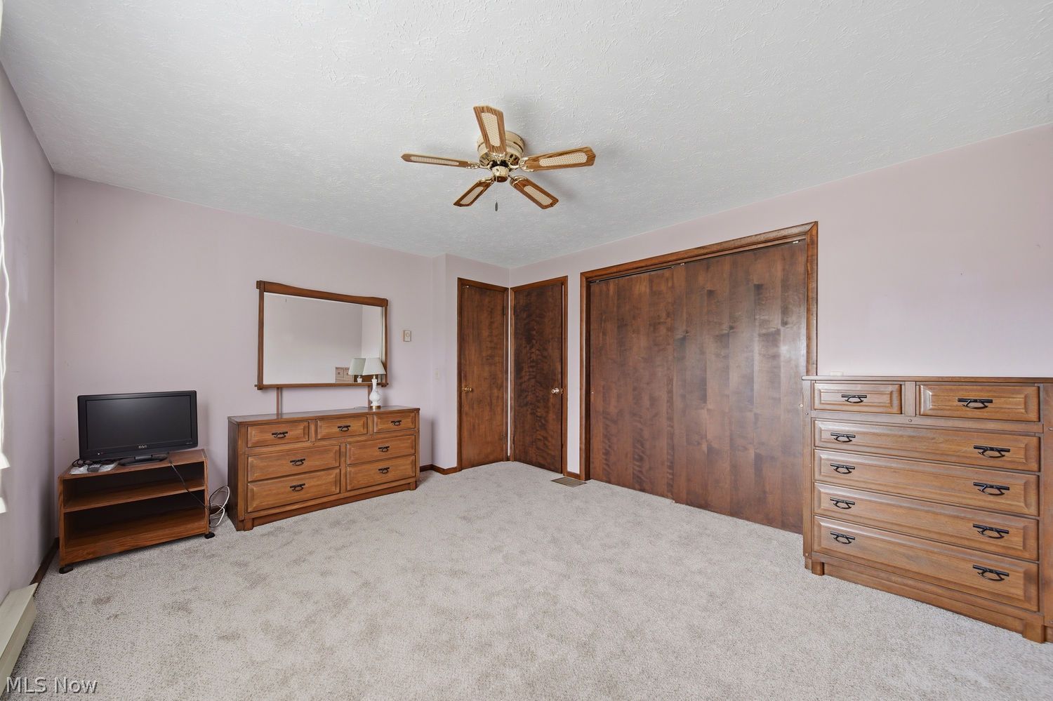 11251 NE Lynwood Drive NE Magnolia OH 44643