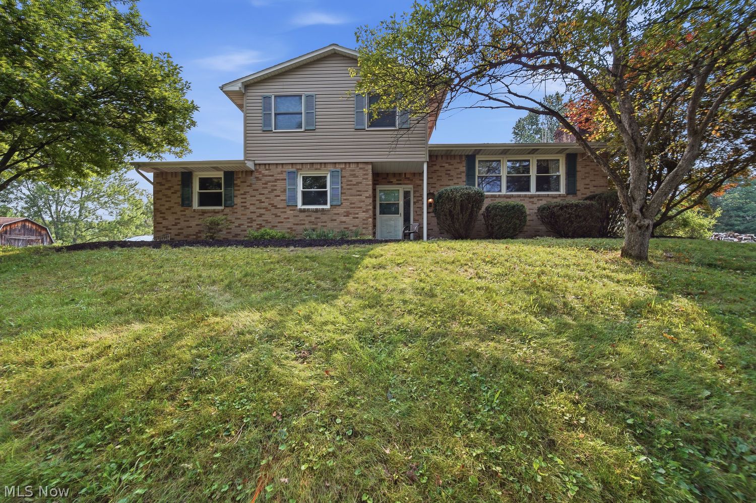 11251 NE Lynwood Drive NE Magnolia OH 44643